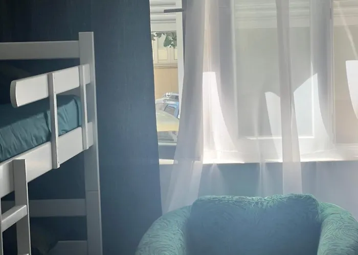 Amazon Hostel Center Podgorica * 波德戈里察