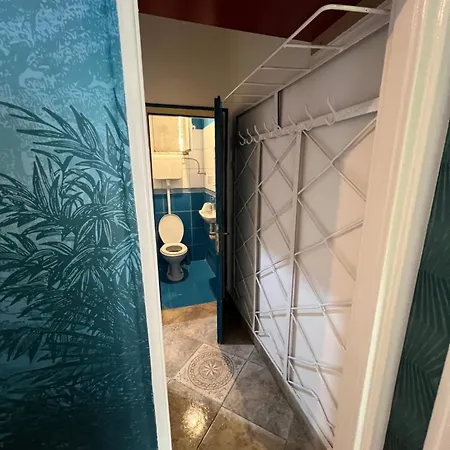 אכסניה Amazon Center *