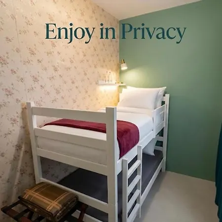 Amazon Center * Podgorica