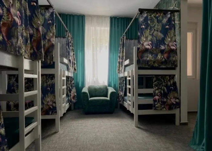 Amazon Center Vandrarhem Podgorica